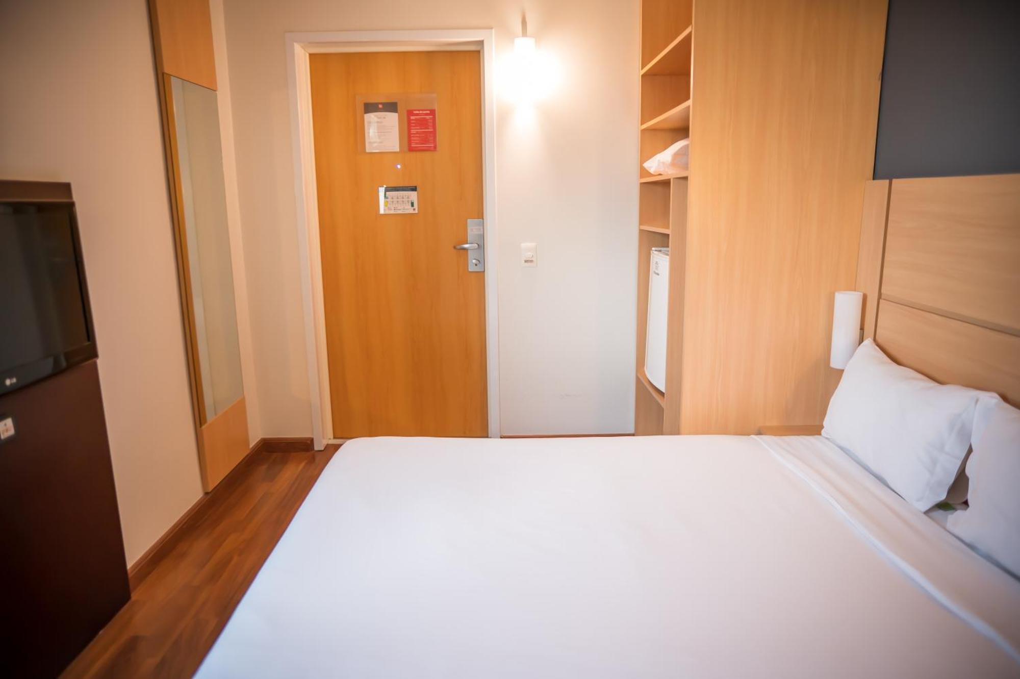 Готель Ibis Itu Plaza Shopping Екстер'єр фото